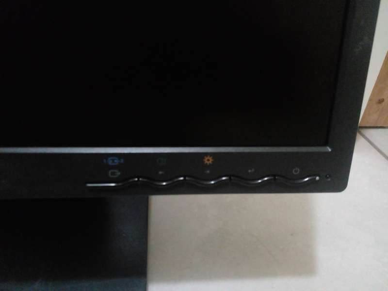 Lenovo 19 inch Monitor
